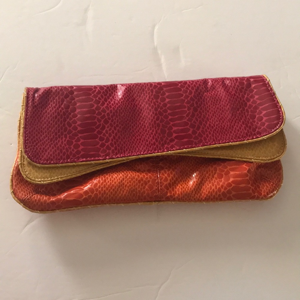 Ninewest clutch : pretty colors